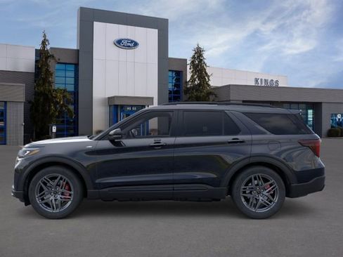 New 2026 Ford Explorer ST-Line w/ ST-Line Street Pack AWD/4WD image 3
