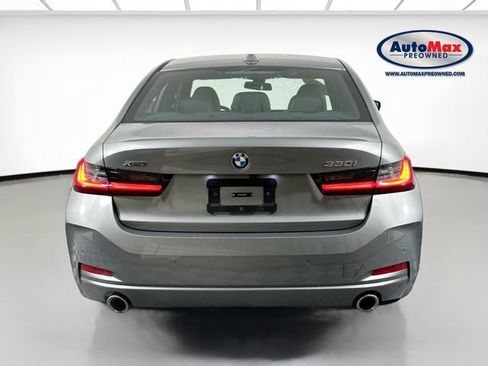Used 2025 BMW 330i xDrive Sedan w/ Convenience Package image 8