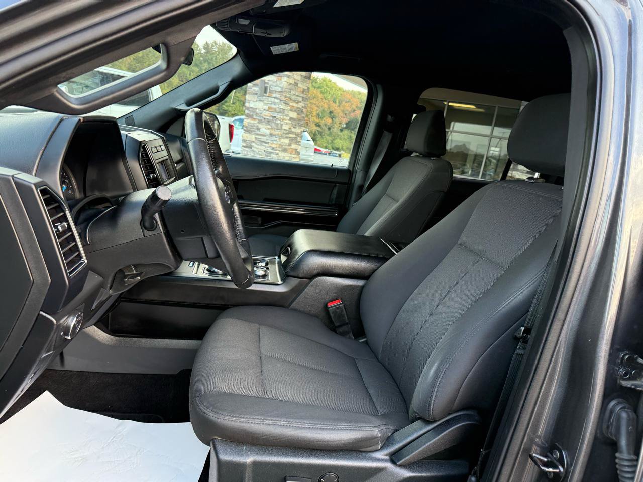 Used 2020 Ford Expedition XL AWD/4WD image 10
