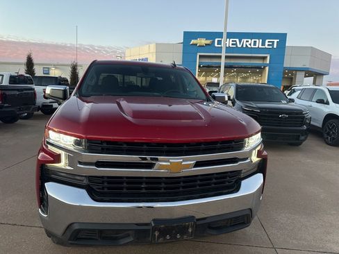 Used 2022 Chevrolet Silverado 1500 LT w/ All Star Edition Plus image 2