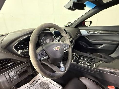 Used 2020 Cadillac CT5 V w/ Premium Package RWD image 11