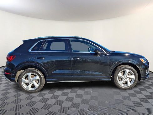 Used 2019 Audi Q3 2.0T Premium Plus w/ Premium Plus Package image 7