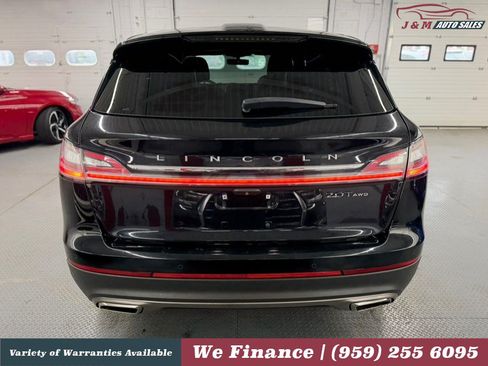 Used 2019 Lincoln Nautilus Reserve AWD/4WD image 9