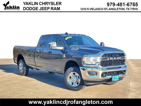 Used 2024 RAM 3500 Tradesman w/ Chrome Appearance Group image 1