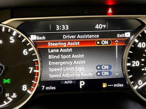 New 2025 Nissan Pathfinder SL w/ Lighting Package (N92) image 27