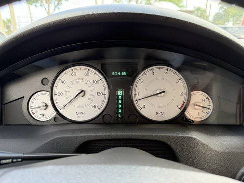 Used 2006 Chrysler 300 Touring image 25