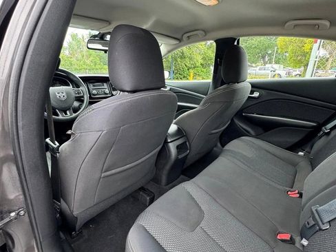 Used 2016 Dodge Dart SXT FWD image 14