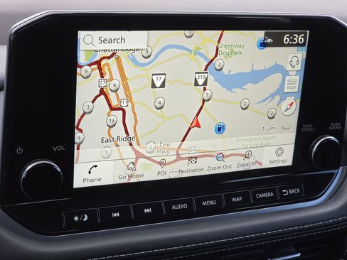 Used 2023 Nissan Rogue SL w/ SL Premium Package image 20