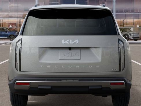 New 2027 Kia Telluride S image 13