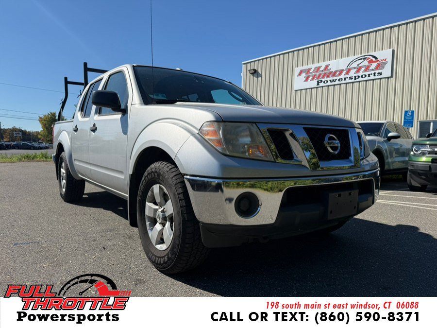 Used 2011 Nissan Frontier SV w/ SV Premium Utility Pkg AWD/4WD image 1