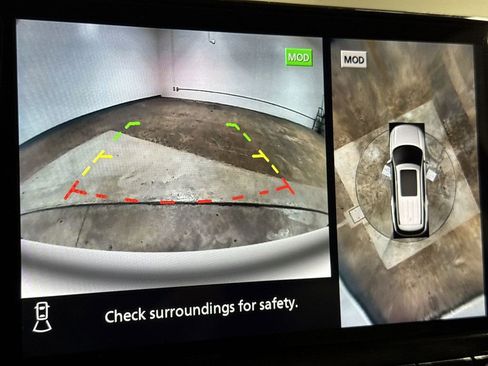 Used 2023 Nissan Pathfinder SL image 16