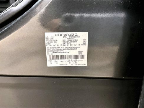 Used 2019 Ford Explorer XLT w/ Class II Trailer Tow Package AWD/4WD image 28