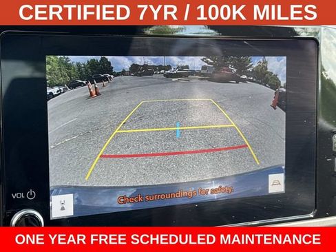 Used 2025 Toyota Camry SE FWD image 17
