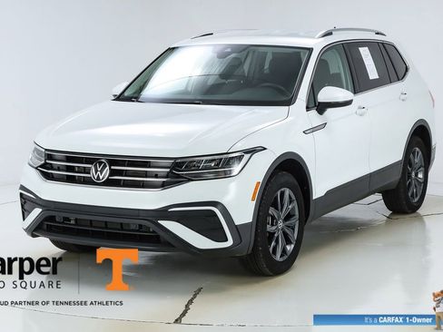 Used 2022 Volkswagen Tiguan SE FWD image 38