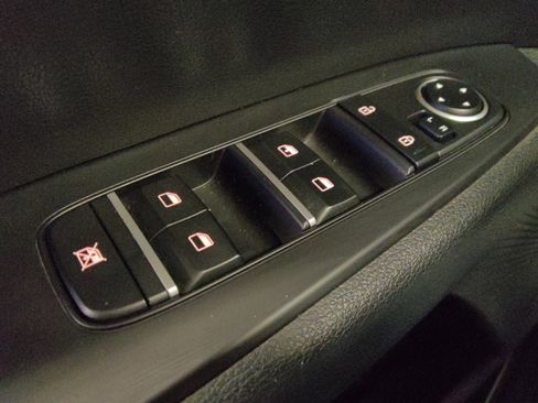 Used 2022 Kia Forte LXS w/ LXS Technology Package image 27