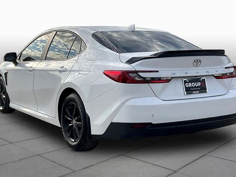 Used 2026 Toyota Camry LE w/ Convenience Package image 12