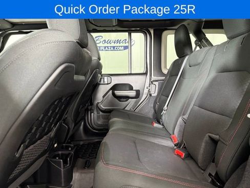 Used 2021 Jeep Wrangler Unlimited Rubicon image 12