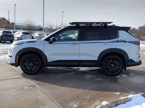 New 2026 Mitsubishi Outlander Trail Edition image 20