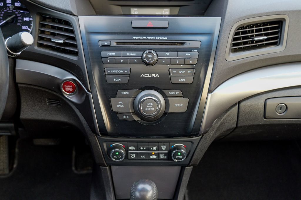 Used 2015 Acura ILX w/ Premium Package FWD image 48