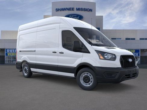 New 2026 Ford Transit 250 148 High Roof RWD image 7