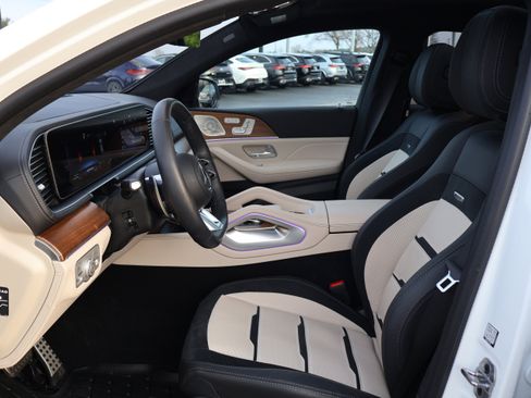 Certified 2025 Mercedes-Benz GLE 63 AMG S image 10