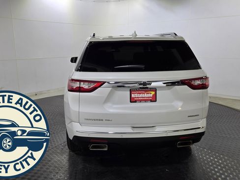 Used 2021 Chevrolet Traverse Premier image 6