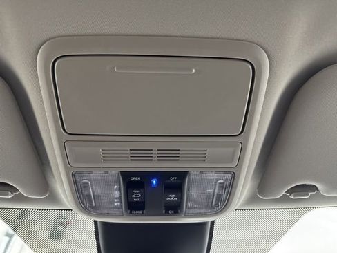 Certified 2026 Honda Odyssey Touring image 49