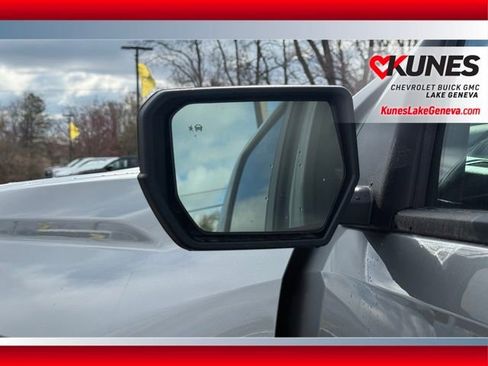 New 2026 GMC Canyon Elevation w/ Convenience Package image 22