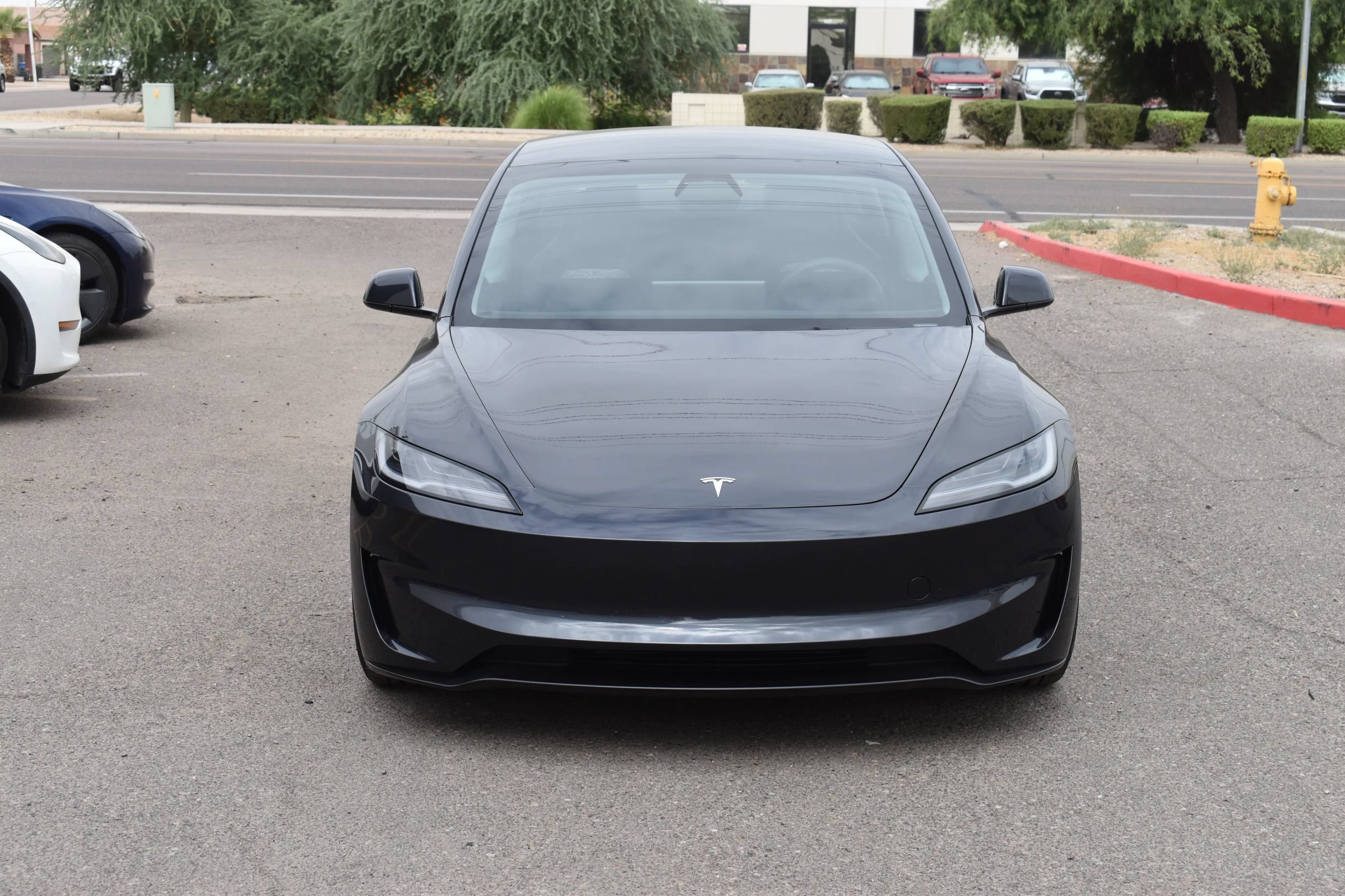 Used 2025 Tesla Model 3 Performance AWD/4WD image 2