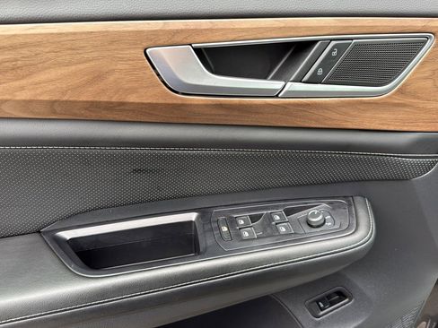 Used 2024 Volkswagen Atlas SE image 8