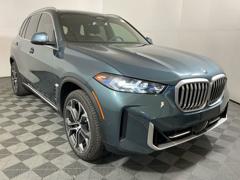New 2026 BMW X5 xDrive40i w/ Climate Comfort Package image 4