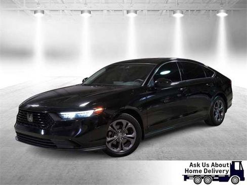 Used 2023 Honda Accord EX image 1