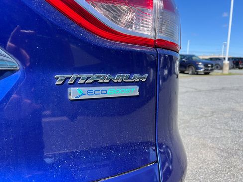 Used 2016 Ford Escape Titanium FWD image 5