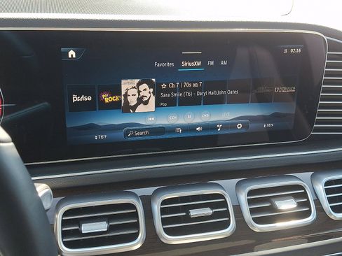 Certified 2025 Mercedes-Benz GLE 450 4MATIC image 19