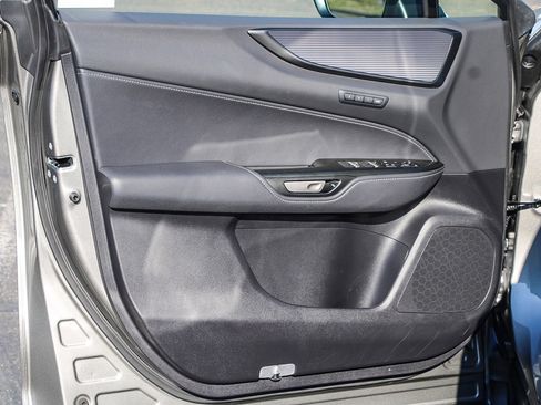 Used 2025 Lexus NX 450h+ F Sport image 19