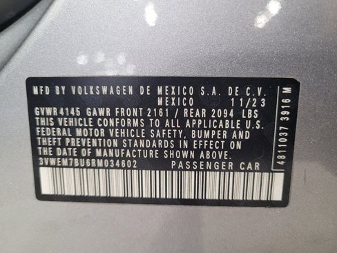 Used 2024 Volkswagen Jetta SE FWD image 33