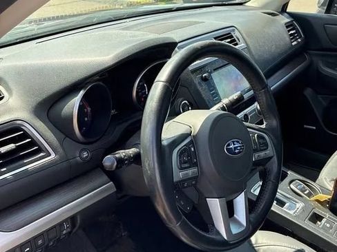 Used 2016 Subaru Legacy 2.5i Limited AWD/4WD image 27