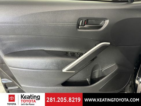 Certified 2024 Toyota Corolla Cross LE image 13