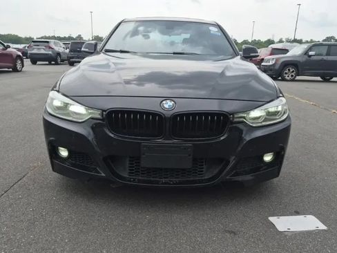 Used 2017 BMW 340i xDrive Sedan AWD/4WD image 4