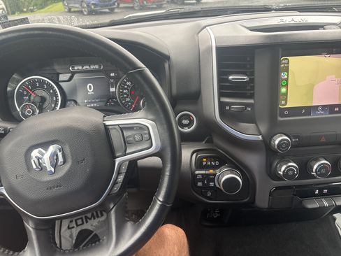 Used 2022 RAM 1500 Big Horn AWD/4WD image 23