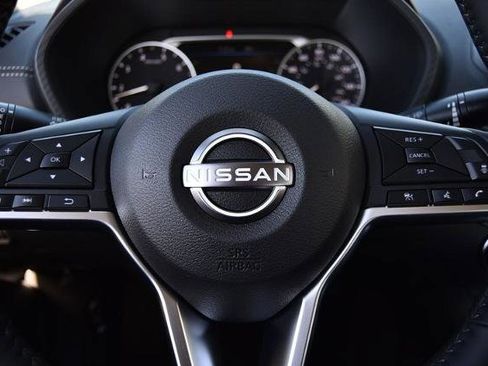 New 2025 Nissan Sentra SV image 18
