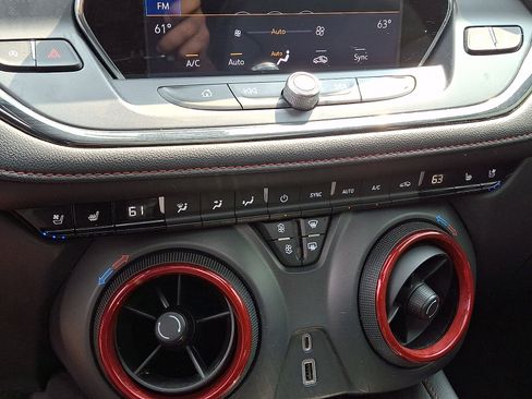 Used 2021 Chevrolet Blazer RS w/ Enhanced Convenience Package AWD/4WD image 16