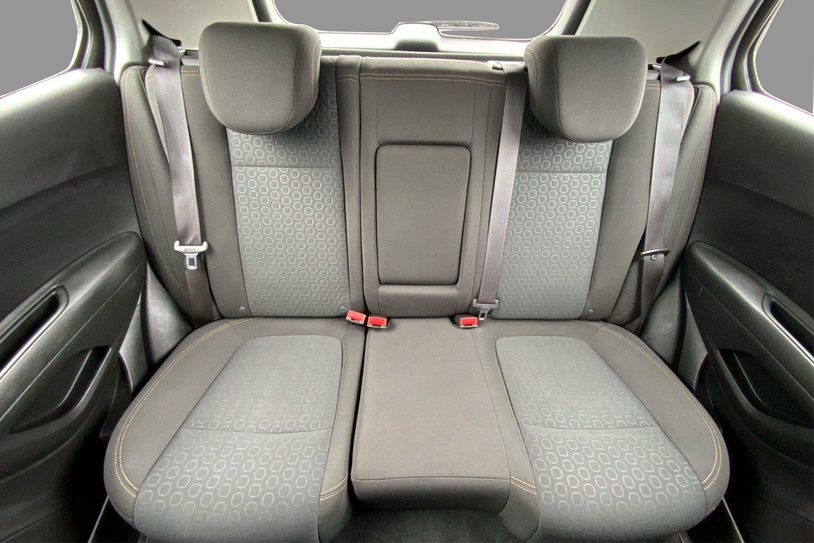 Used 2018 Chevrolet Trax LS AWD/4WD image 14