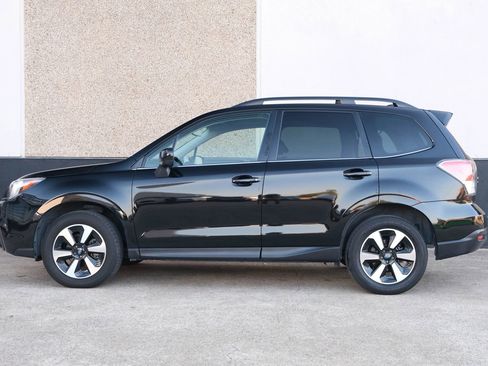 Used 2017 Subaru Forester 2.5i Limited w/ Popular Package #2 image 6