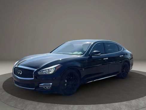 Used 2017 INFINITI Q70 L 3.7 image 38