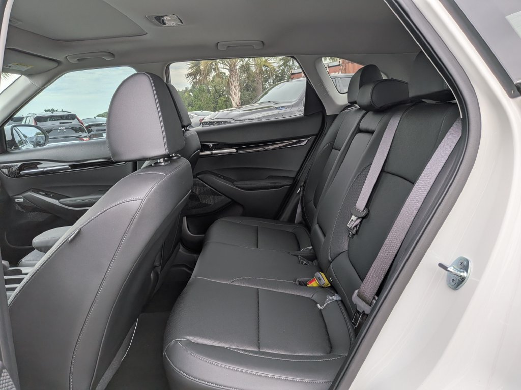 New 2026 Kia Seltos SX w/ SX Sunroof Package AWD/4WD image 14