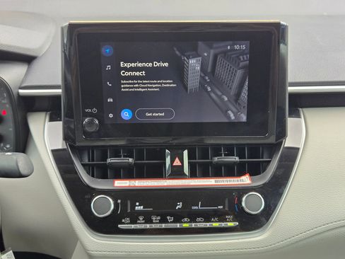 Used 2025 Toyota Corolla Cross L FWD image 17