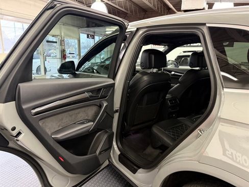 Used 2019 Audi SQ5 Prestige image 44