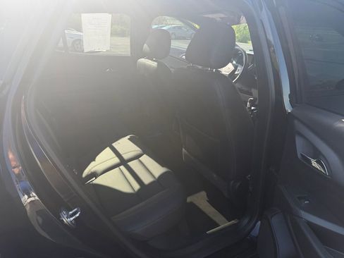 Certified 2024 Chevrolet Trax RS w/ Driver Confidence Package FWD image 27