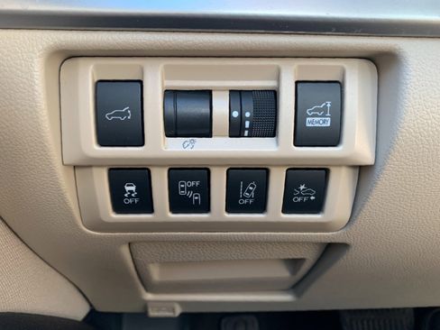 Used 2018 Subaru Outback 2.5i Premium image 15